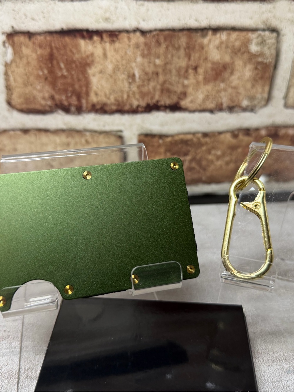 MINIMALIST WALLET | MATTE OLIVE w/RIDGE GLD PVD SCREWS +KEYCHAIN